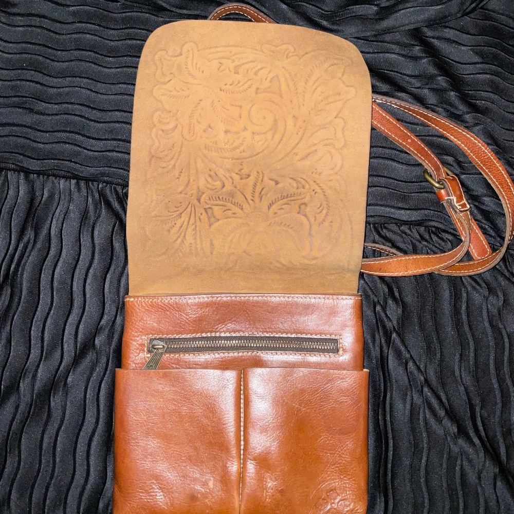 Genuine leather cross body purse